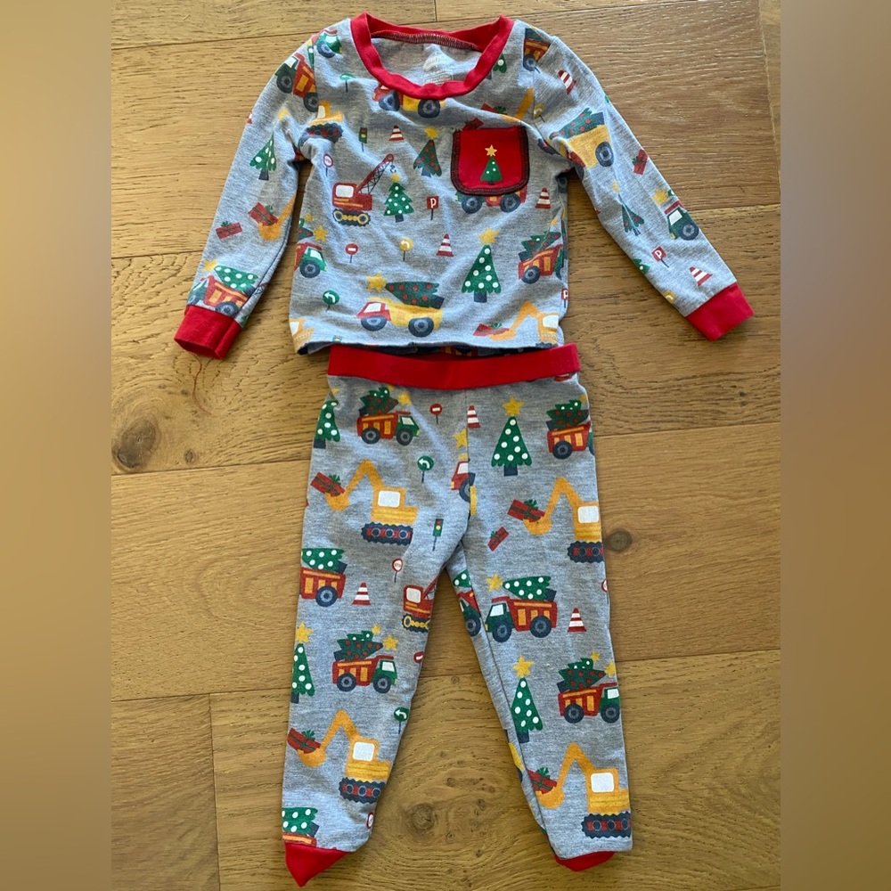 Mud Pie Festive Christmas construction Kids Pajamas with Red & Gray 12-18m VGUC